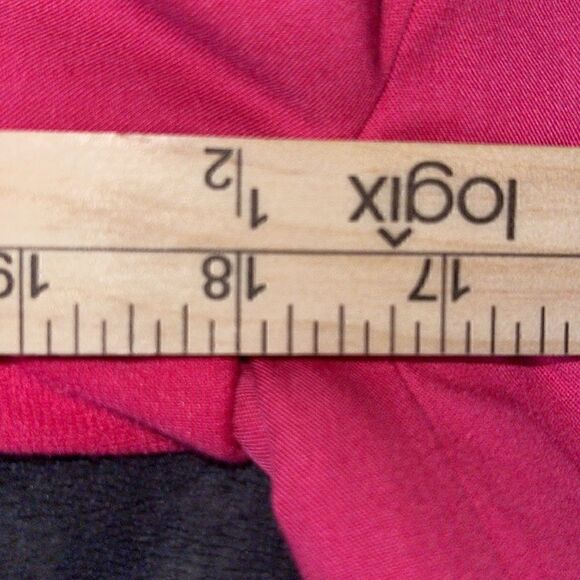 Luii Blazer Womens size Small 3/4 sleeve one button Pink Barbiecore New - Picture 8 of 8